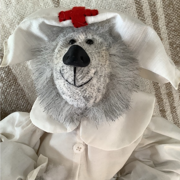 The Tender Art Collection Nurses Are Angels In Disguise Figurine 20” - Picture 12 of 13